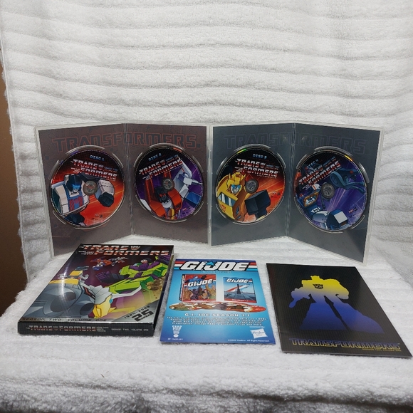 Transformers Complete First Season, Season Two Volume One, Seasons 3 & 4 DVD Set - Picture 7 of 8